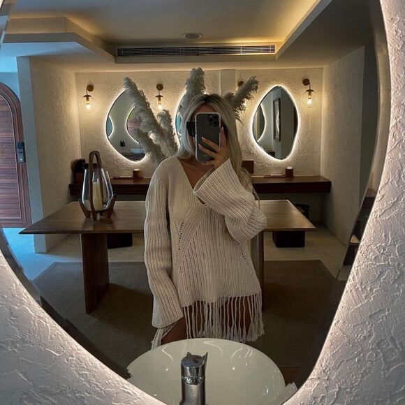 H&M Limited Fringe Sweater Oversized - Picture 13 of 13